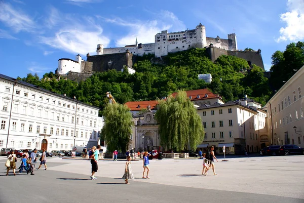 奥地利萨尔茨堡 2014年7月16日 莫扎特诞生的城市萨尔茨堡是著名的联合国文化遗产城的历史中心 — 图库照片