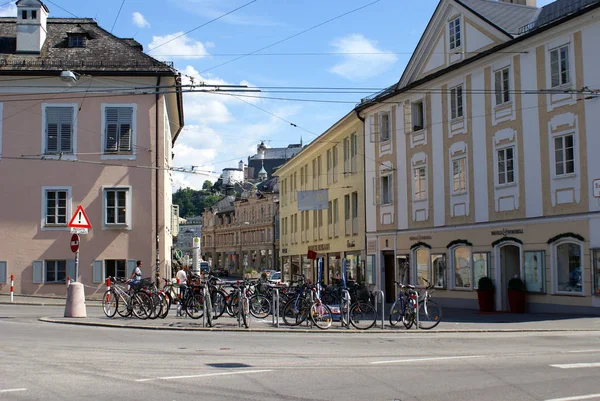 Salzburg Austria Luglio 2014 Persone Nel Centro Storico Della Famosa — Foto Stock