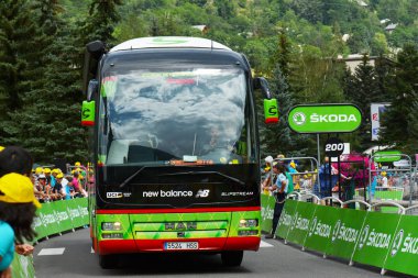 Briancon, Fransa - 19 Temmuz, tanıtım karavan sahne 18 Briancon, de 2017.The gözlük yönlendirmek Briancon - Izoard, Tour de France 2017. 