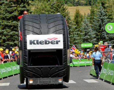 Briancon, Fransa - 19 Temmuz, tanıtım karavan sahne 18 Briancon, de 2017.The gözlük yönlendirmek Briancon - Izoard, Tour de France 2017. 