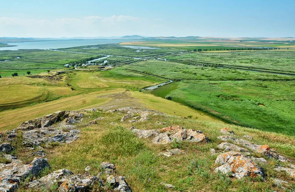 Vackert Sommarlandskap Dobrogea Rumänien Utsikt Från Enisala Medeltida Fästning — Stockfoto