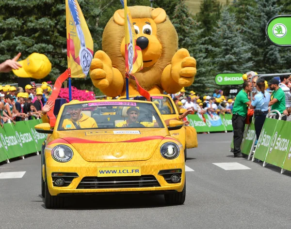 Briancon, Fransa - 19 Temmuz, tanıtım karavan sahne 18 Briancon, de 2017.The gözlük yönlendirmek Briancon - Izoard, Tour de France 2017. 