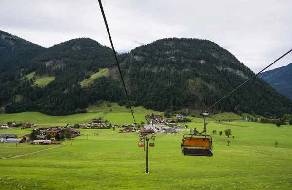 Stol Lift Transport Sankt Ulrich Pillersee Till Jakobskreuz Cross Alps — Stockfoto