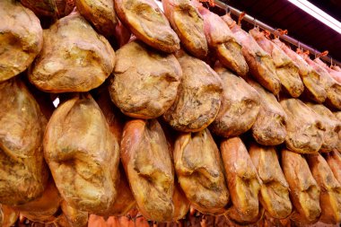 Geleneksel İspanyol bacaklar jambon