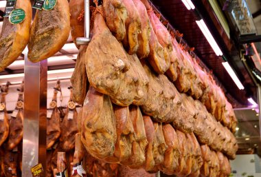 Geleneksel İspanyol bacaklar jambon