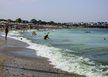 Vama Veche, Constanta, Romanya-Ağustos 2018.Vama Veche beach, Karadeniz kıyısında, Bulgaristan, tüm dünyadan gelen turistler için popüler hedef ile sınırı yakınlarında bir olmayan mainstream Turizm