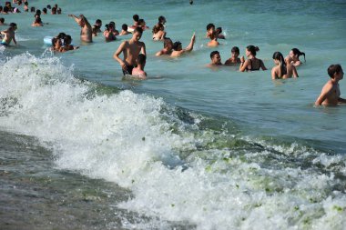 Vama Veche, Constanta, Romanya-Ağustos 2018.Vama Veche beach, Karadeniz kıyısında, Bulgaristan, tüm dünyadan gelen turistler için popüler hedef ile sınırı yakınlarında bir olmayan mainstream Turizm.
