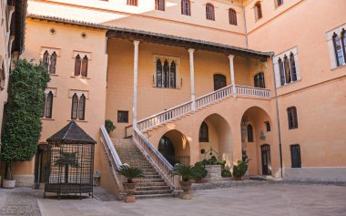 Gandia, Valensiya, İspanya - 10 Kasım 2016. Ducal Sarayı Borgia, Gandia, Costa Blanca, İspanya Eyaleti, İspanya