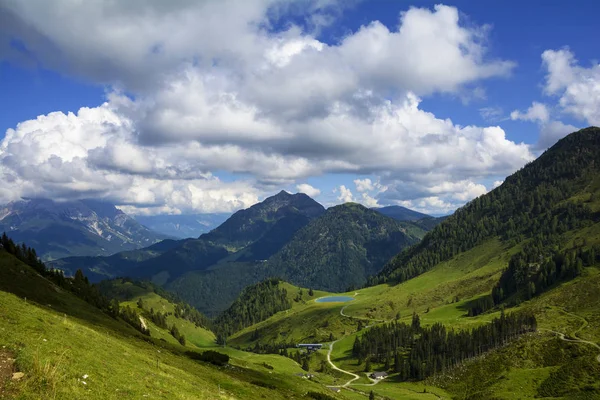 Wunderschönes Panorama Auf Dem Zweistündigen Weg Zum Wildseeloder Haus Und — Stockfoto