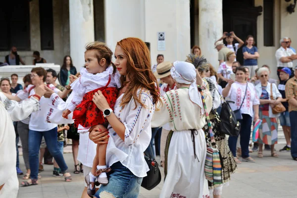 Constanta Rumänien Juni 2018 Frauen Traditionellen Trachten Beim Ziua Iei — Stockfoto