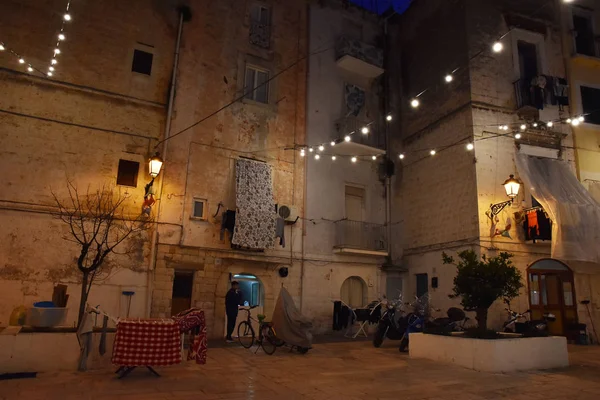 Bari Italie Fevrier 2019 Vue Nuit Dans Vieille Ville Étonnante — Photo