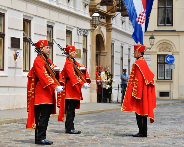Zagreb Croazia Luglio 2017 Cerimonia Del Cambio Delle Guardie Attrazione — Foto Stock