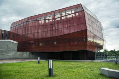 Varşova, Polonya - 30 Haziran 2018. Planetarium (Heavens Of Copernicus) Kopernik Bilim Merkezi'nde, küresel ekran ile donatılmış , Varşova şehir, Polonya.