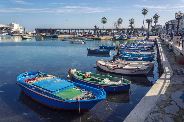 Bari Italy Февраля 2019 Года Пейзаж Рыбацкими Лодками Пришвартованными Старой — стоковое фото