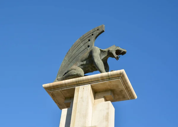 Estátua Dragão Ponte Puente Aragon Valência Espanha — Fotografia de Stock