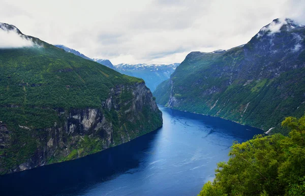 Impresionante Fiordo Geirangerfjord Región Sunnmore Noruega Uno Los Fiordos Más —  Fotos de Stock