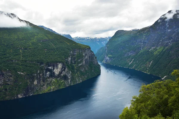 Ohromující Geirangerfjord Oblasti Sunnmore Norsko Jeden Nejkrásnějších Fjordů Světě Zařazen — Stock fotografie