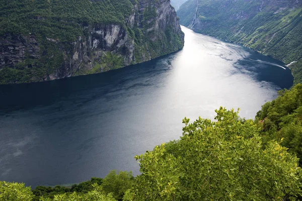 挪威Sunnmore地区令人惊叹的Geirangerfjord是世界上最美丽的峡湾之一 被列入联合国世界遗产 从上面看 — 图库照片