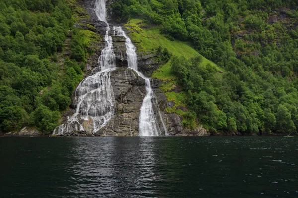 Sette Sorelle Cascata Unica Geirangerfjord Vede Gita Barca Regione Sunnmore — Foto Stock