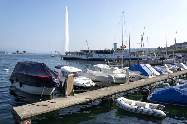 Geneva Svizzera Agosto 2019 Porto Turistico Ginevra Sulle Rive Del — Foto Stock