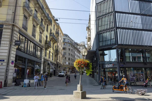 Ginebra Suiza Agosto 2019 Vida Urbana Arquitectura Edificios Calle Rue — Foto de Stock