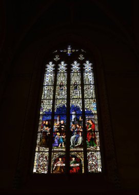 Cenevre, İsviçre - 29 Ağustos 2019. İsviçre Cenevre 'deki St. Pierre Katedrali' nin içi, bugün İsviçre Reform Kilisesi 'ne ait.. 