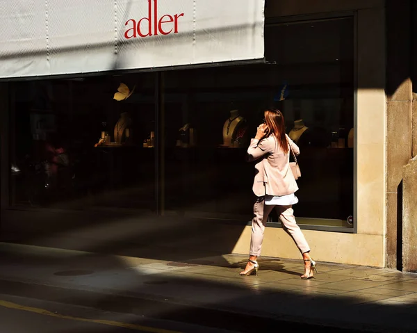 Genf Schweiz August 2019 Street View Genf Schweiz Adler Store — Stockfoto