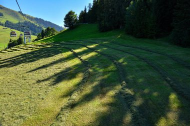 Avusturalya Alp Dağları ve gondol kablo kaldırma ile güzel manzara Soll, Tyrol, Avusturya