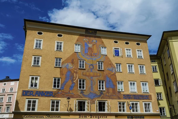 Salzburg Austria July 2017 Old Building Sundial Altstadt Salzburgs Old — Stock Photo, Image