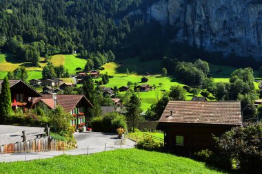 Lauterbrunnen İsviçre köyü, Jungfrau Bölgesi, Bernese Oberland, İsviçre. 