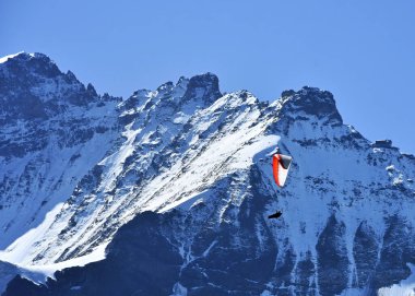 Kleine Scheidegg ve Jungfraujoch (Avrupa 'nın tepesi), Jungfrau Demiryolu, Bernese Oberland, İsviçre