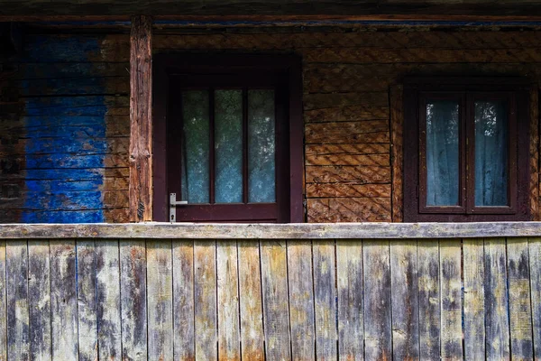Traditionelle Alte Holzhausfassade Maramures Rumänien — Stockfoto