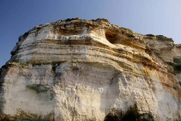 Blick Auf Wunderschone Felsen Mit Hohlen Im Goreme Nationalpark Kappadokien Turkei Kapadokien Felsformationen Stock Photo 201336758