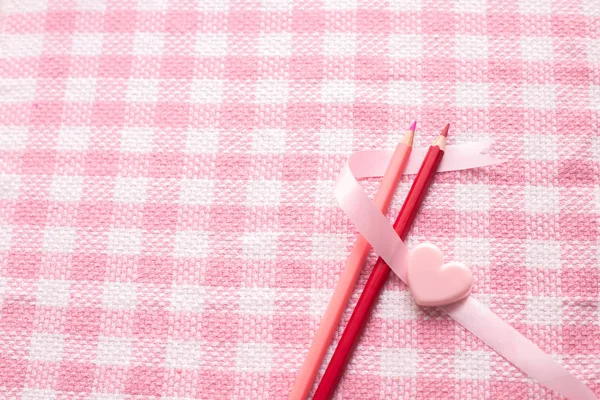 Pencil Couple Love Pink Tablecloth Texture Background Concept Velentine Day — Stock Photo, Image