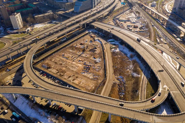 Panoramisch Uitzicht Verkeersknooppunten Van Kruispunten Snelwegen Die Van Een Quadrocopter — Stockfoto