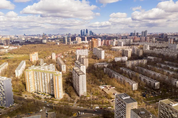 Панорамний Вид Місто Будинками Дорогами Взятими Квадрокоптера — стокове фото
