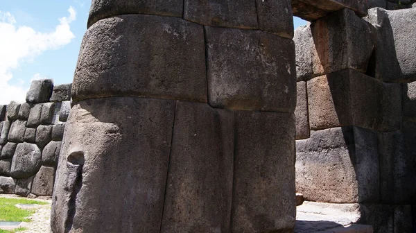 Technologie Unique Pour Traitement Granit Solide Par Des Artisans Passé — Photo