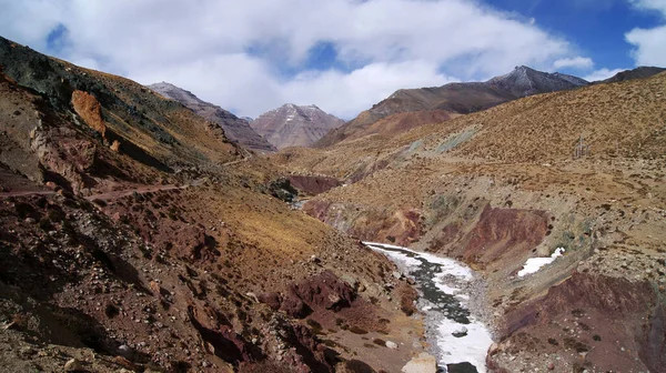 Stupendamente Bella Misteriosa Himalaya Dove Pellegrini Viaggiano — Foto Stock