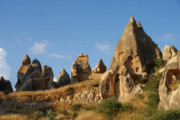 Montagne Insolite Rocce Individuali Nel Paesaggio Della Cappadocia — Foto Stock