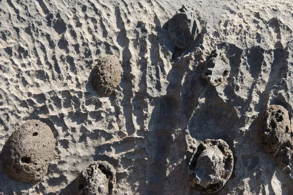 Boules Volcaniques Entrecoupées Lave Solidifiée — Photo