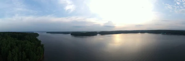 Vista Panoramica Sul Fiume Tramonto Presa Drone — Foto Stock