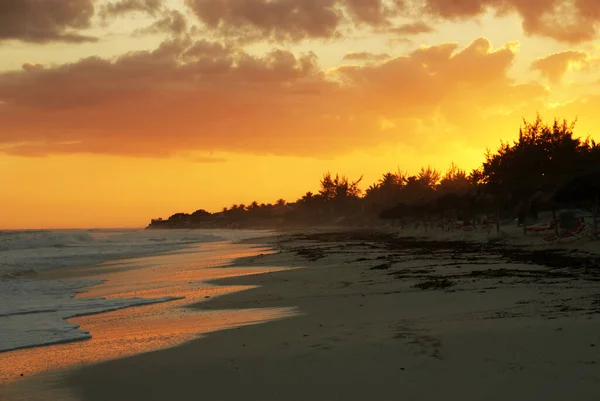 Mágico Irrealisticamente Belo Pôr Sol Uma Ilha Distante Caribe — Fotografia de Stock