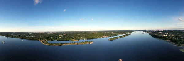 Large City Churches Embankment River Filmed Drone — Stock Photo, Image