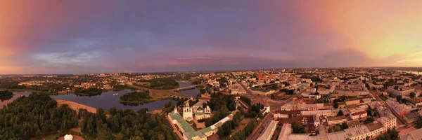 Una Vista Panorámica Antigua Fortaleza Iglesia Madrugada Amanecer Filmada Desde — Foto de Stock