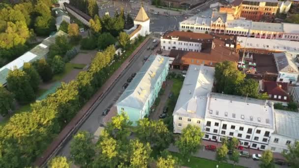 Panoramablick Auf Die Stadt Mit Der Alten Festung Und Den — Stockvideo