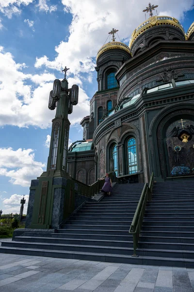 Chalé Peregrino Perto Nova Bela Cor Escura Templo — Fotografia de Stock