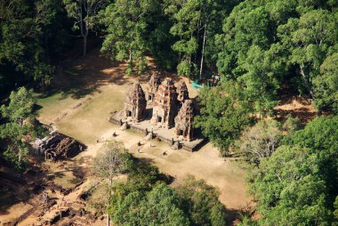 Antik tapınak kompleksi Angkor watt hava görüntüsü