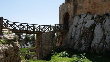 Ürdün 'deki bir dağdaki antik kale