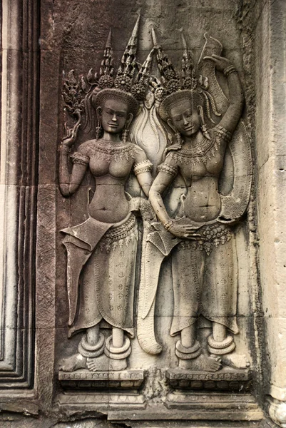 Statues Bas Reliefs Gods Architectural Solutions Historical Complex Angkor Watt — Stock Photo, Image