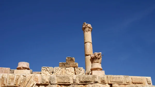 Ancient Greek City Columns Well Preserved Architectural Solutions Jordan — Stock Photo, Image